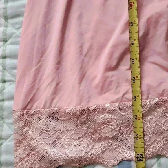 Pink slip dress - Picture 8 of 8